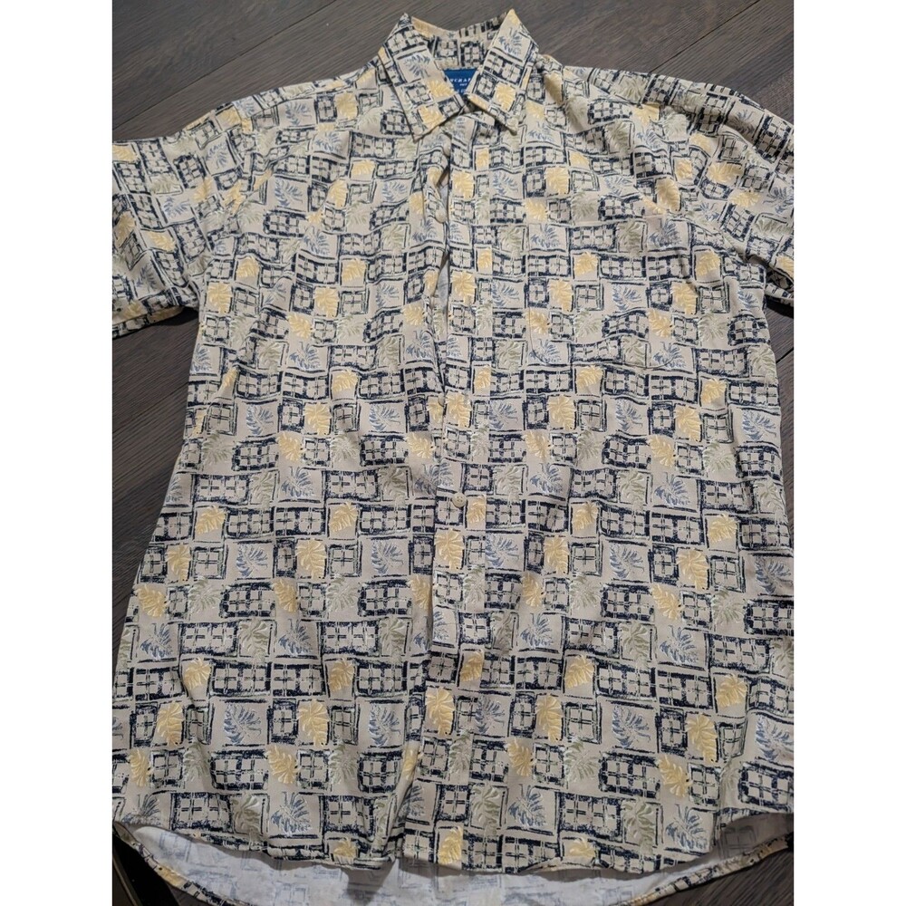 Towncraft Wrinkle Free Mens Small Short Sleeve Button Shirt Tropical Leaf Print